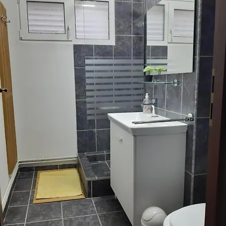 Deco *