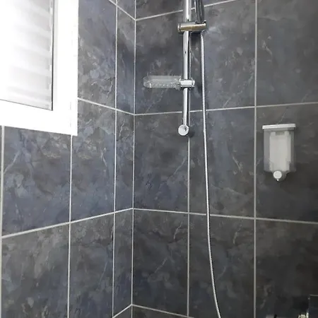 Deco *